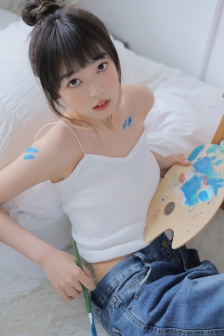 杨乐乐整容了吗